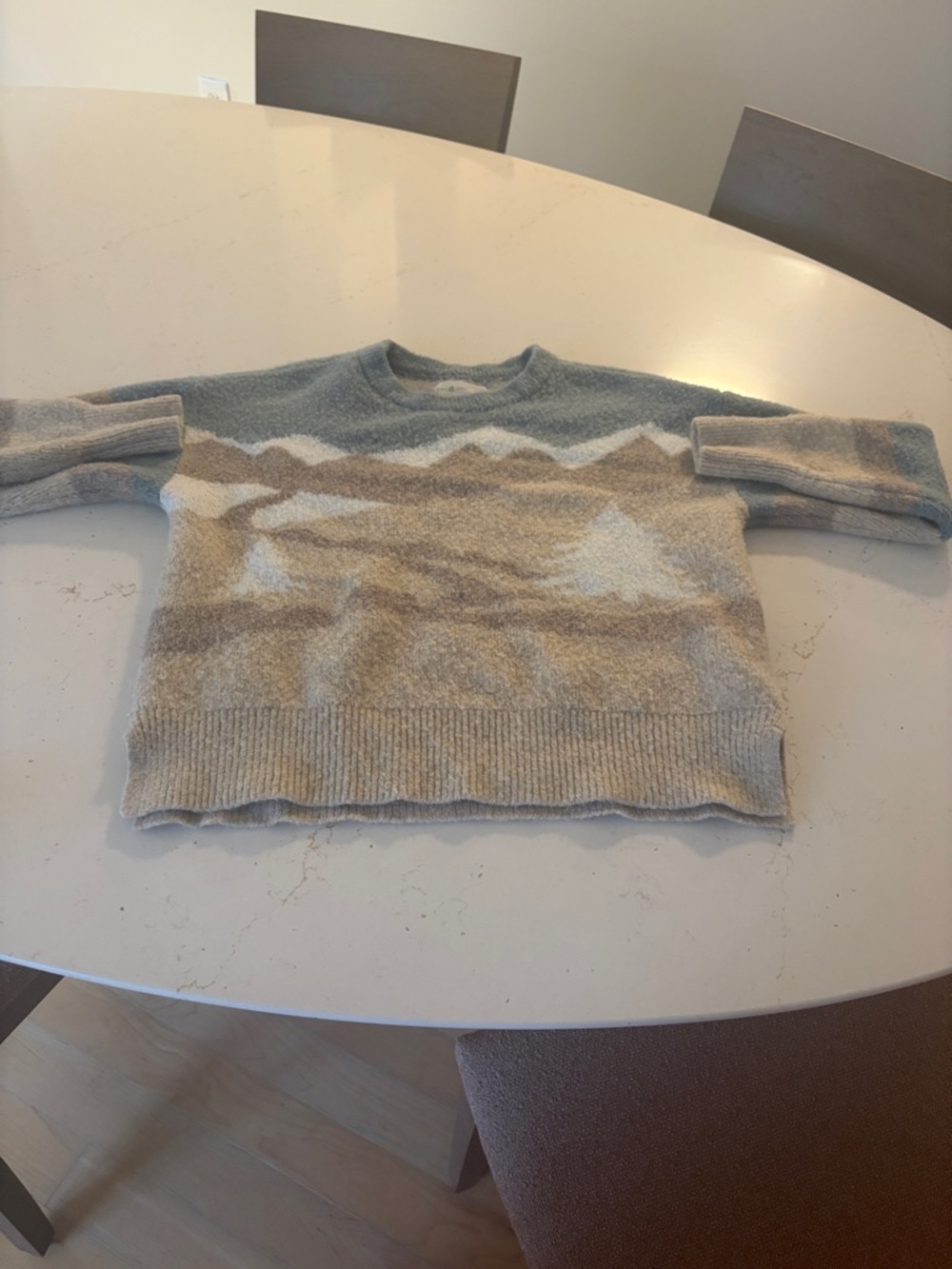 ⭐️Lou&Grey Sweater